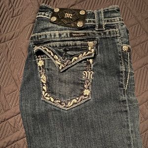 Miss Me size 26 boyfriend capri jeans